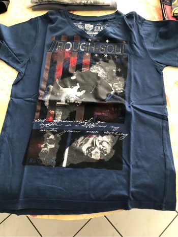 2 T shirt
