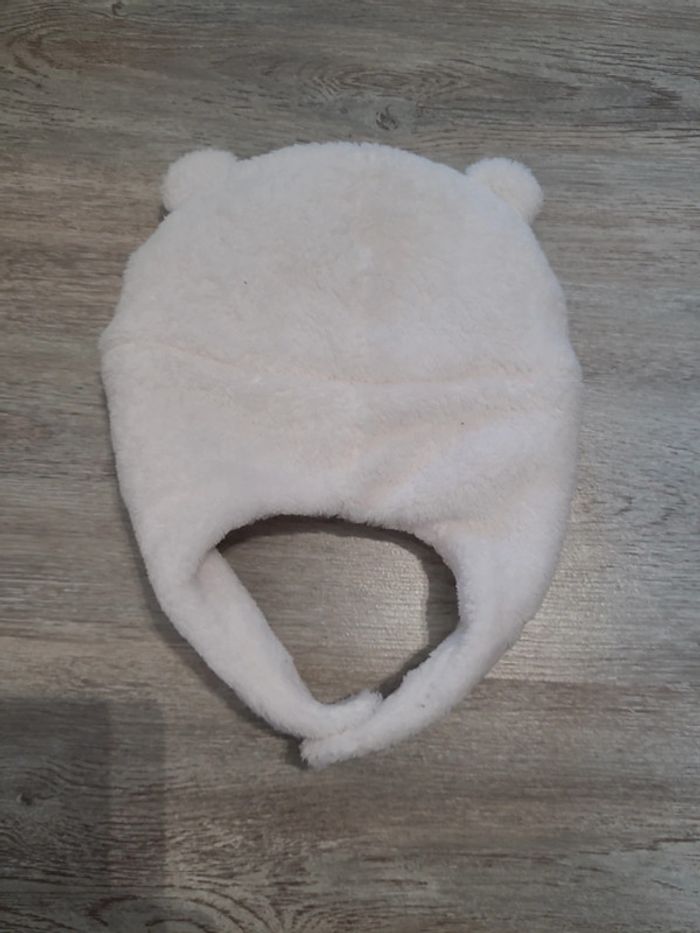 Bonnet chaud blanc avec oreilles - photo numéro 4