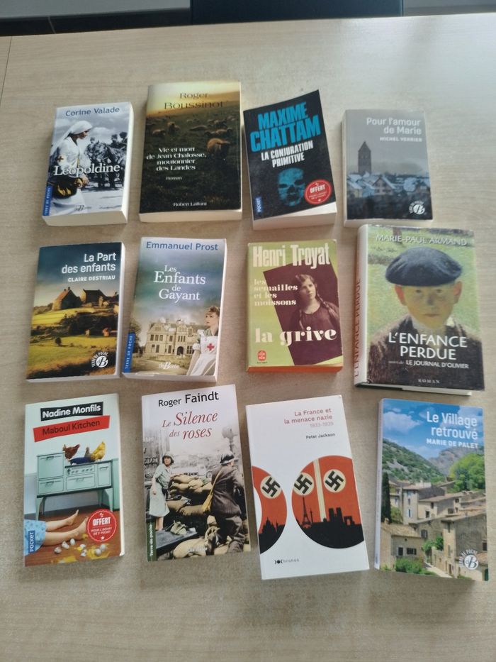 12 livres terre de poche