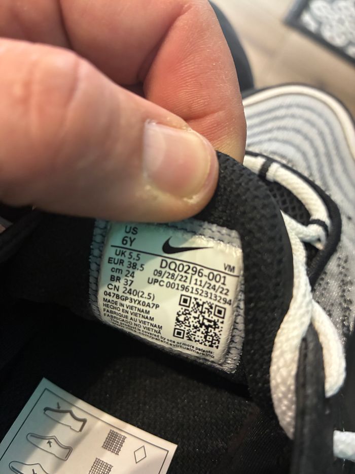 Nike air max TW pointure 38,5 - photo numéro 6