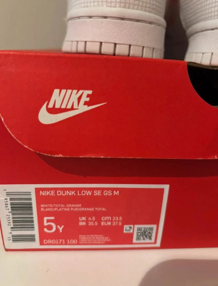 Nike Dunk low blanc et orange mixte neuf 37,5 - photo numéro 6