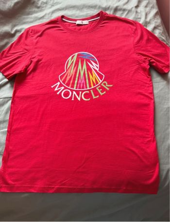 T- shirt rouge