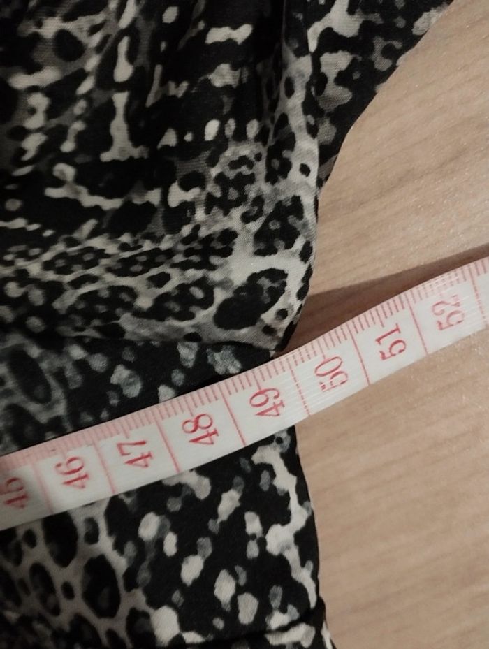 Robe One step🐍 satinée taille 38 - photo numéro 5