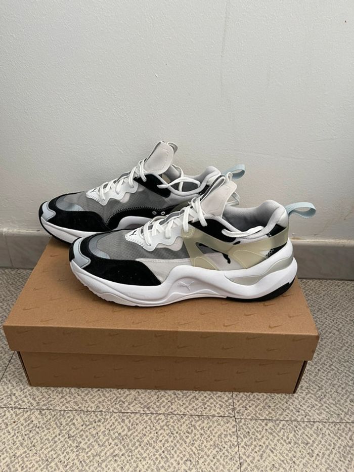 Baskets Puma Noir / Blanc / Gris / Transparent Taille (38) - photo numéro 2