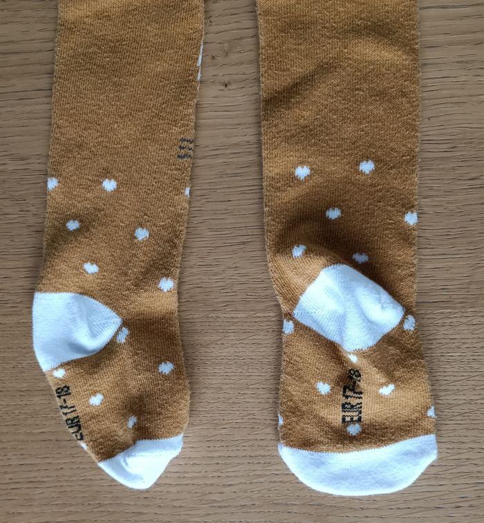 LOT : 3 paires de collants Kiabi 6-9 mois taille 17-18 fille - photo numéro 5