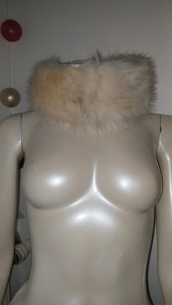 Tour de cou en Fourrure synthétique beige neuf