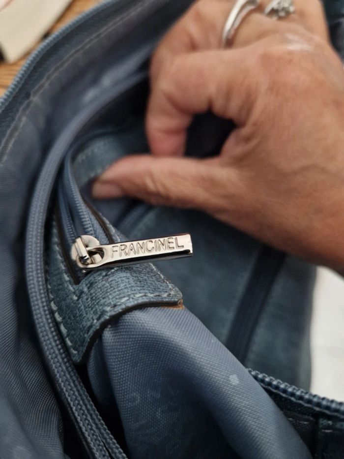 Sac Francinel 💙 - photo numéro 17