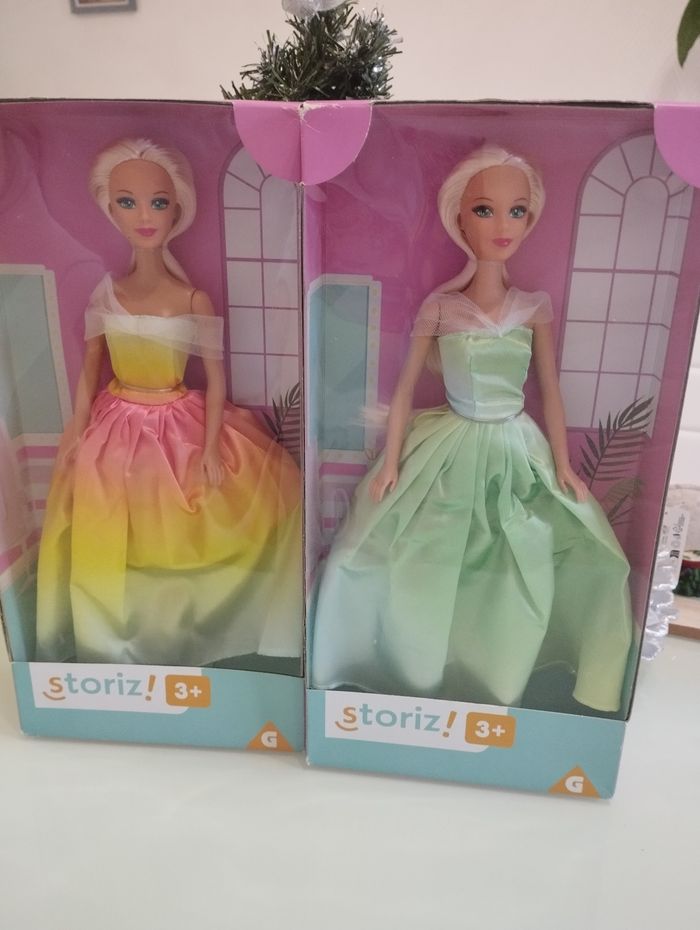 Lot de 2 poupées mannequins neuves robe de soirée jouet fille - photo numéro 7