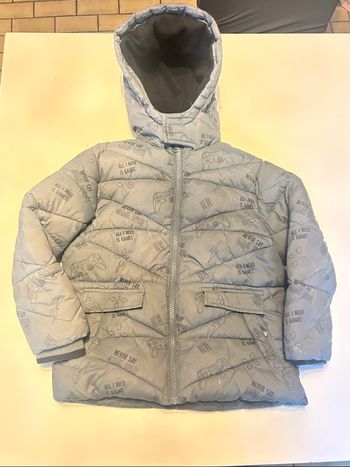 Manteau Hiver chaud TRÈS BON ÉTAT garçon taille 6 ans couleur gris