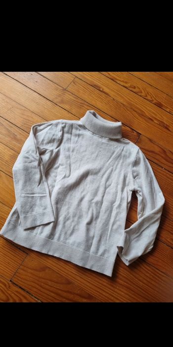 Pull col roulé