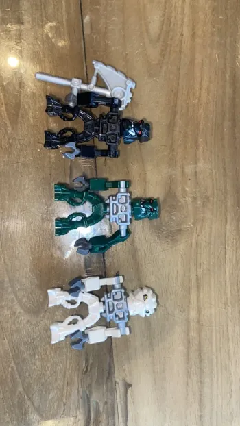 Lego minifigurine bionicle