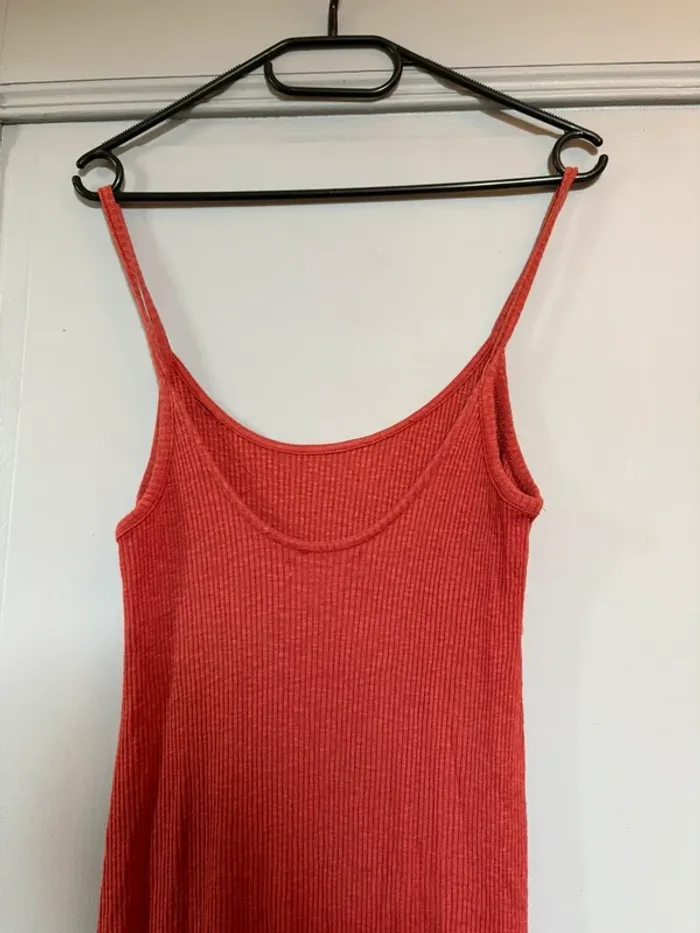 👗 Robe longue Bershka XS Terracota - photo numéro 3