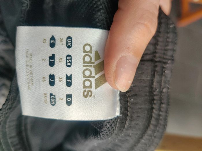 Jogging Adidas Noir Femme - Taille 36 👟 - photo numéro 3