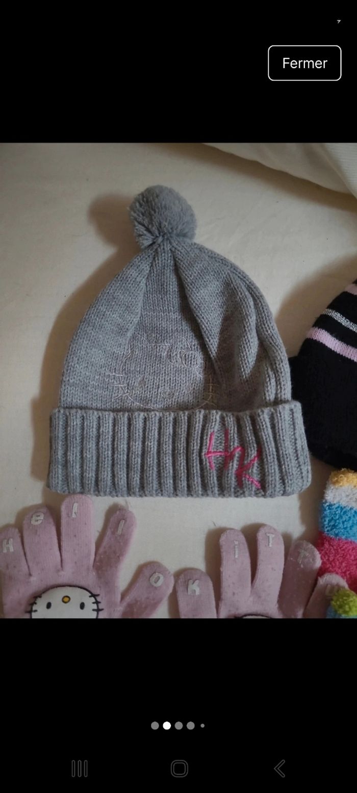 Lot de gants et bonnets - photo numéro 2