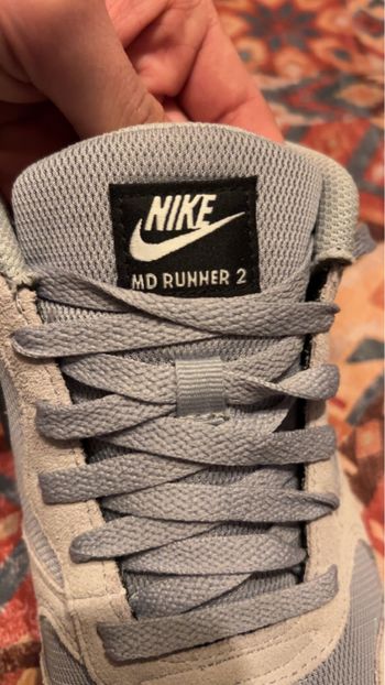 Chaussures Nike MD Runner