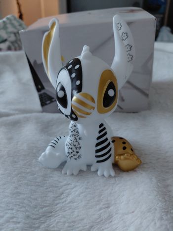 Figurine Stitch