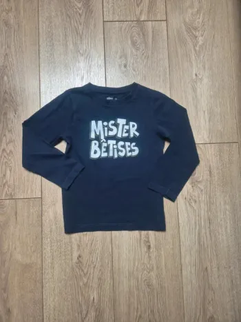 Tee-shirt ML gémo bleu foncé "Mister bêtises" 5 ans en très bon état