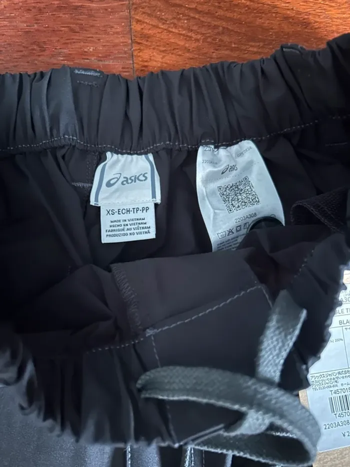 Pantalon Noir Convertible Asics - photo numéro 5