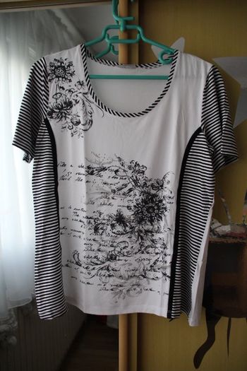 T-Shirt Noir Et Blanc