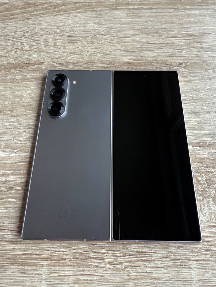 Samsung Galaxy Z Fold 6 - 256Go - photo numéro 2
