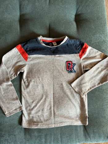 Tee shirt manches longues okaidi 8 ans