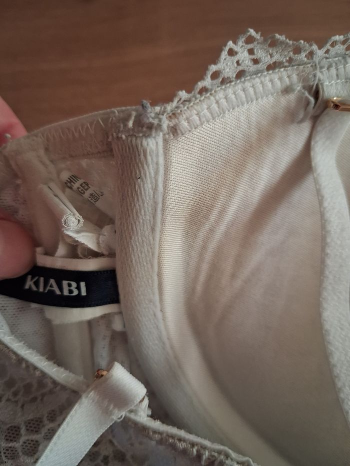 Soutien gorge avec coques - photo numéro 3