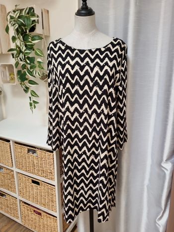 Robe noire Et beige Moda.H T:L