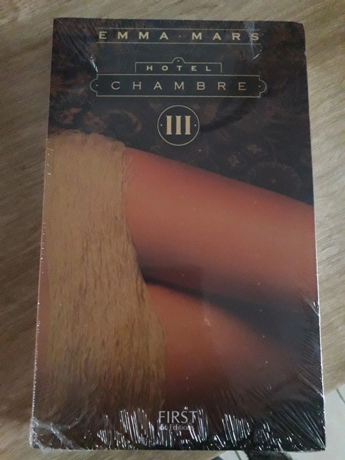 Livre Emma Mars " - photo numéro 6