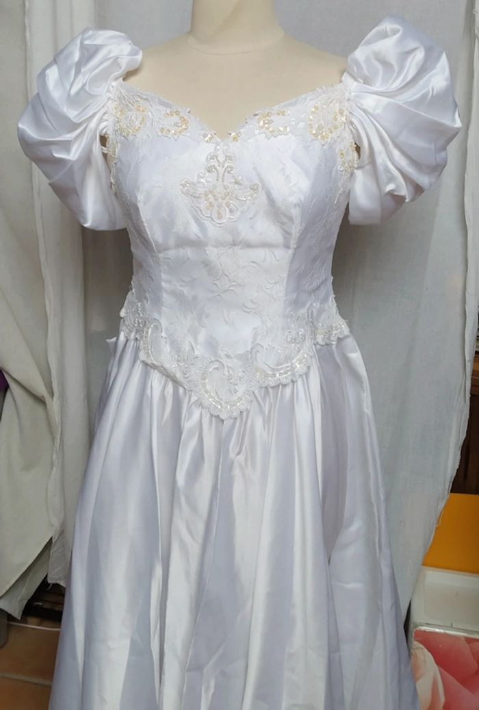 Robe de mariée - photo numéro 3