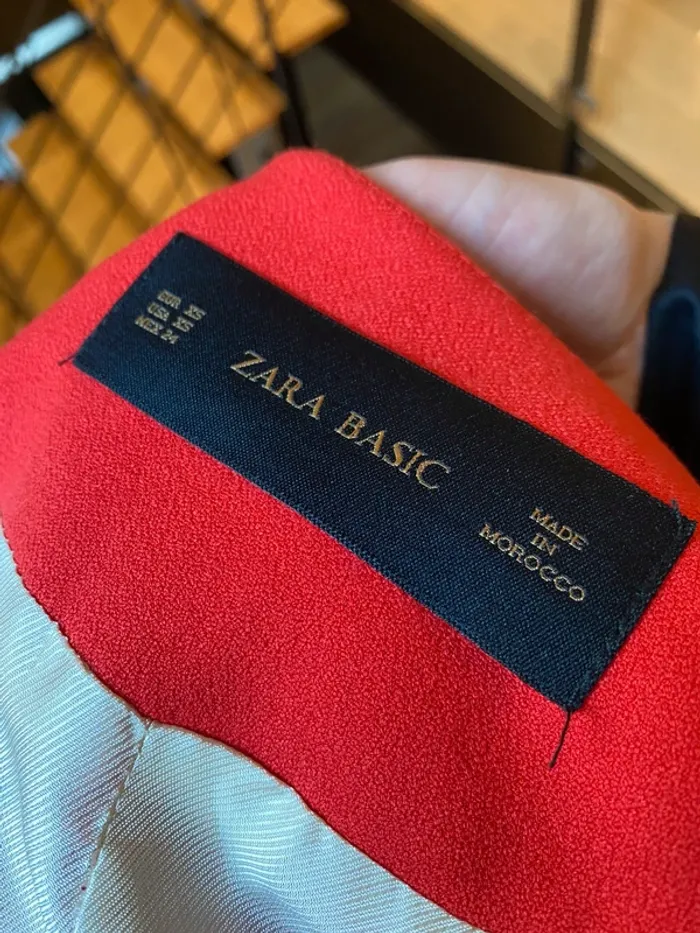 Veste rouge - photo numéro 6