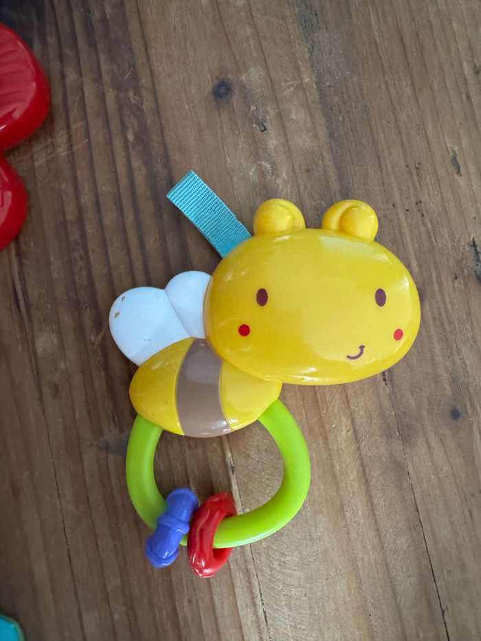 Lot de jouets - photo numéro 2