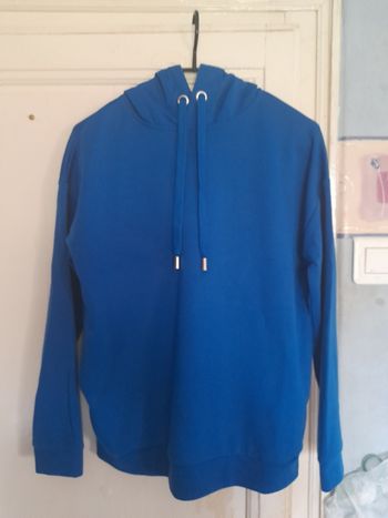 Pull/sweat bleu, marque Amisu, taille XS