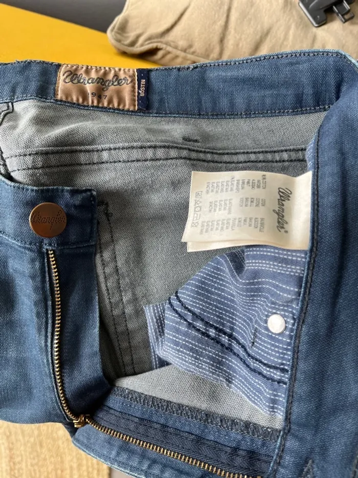 Jeans homme Wrangler modèle Bostin taille 34 us/42 - photo numéro 16