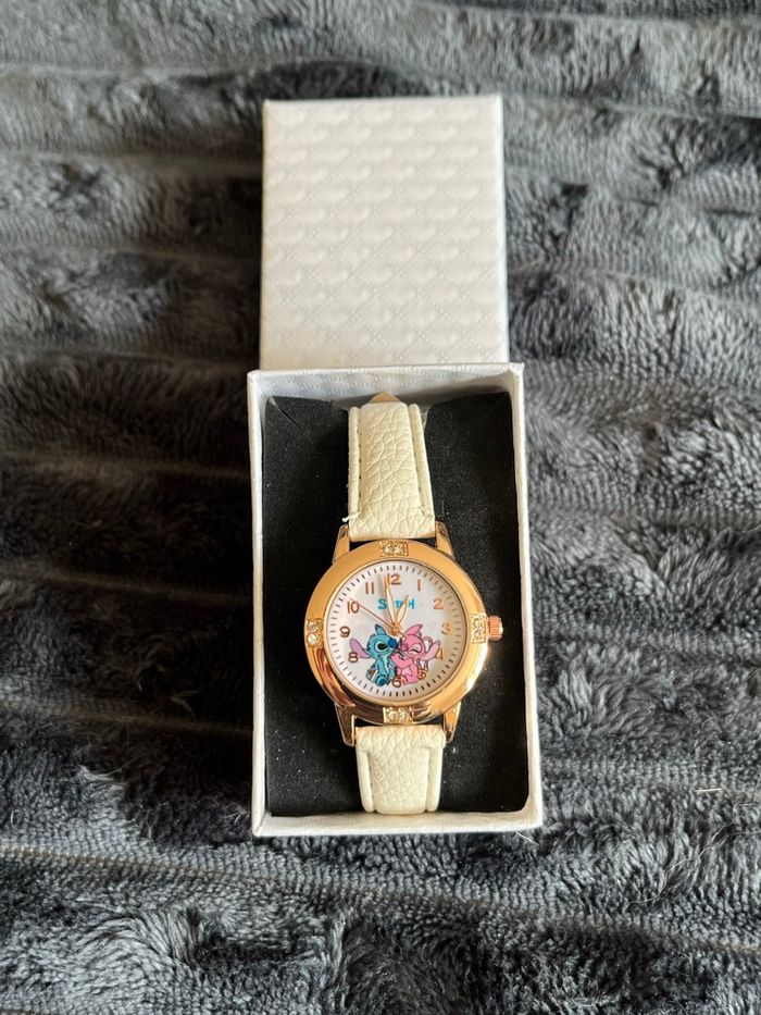Montre stitch enfant