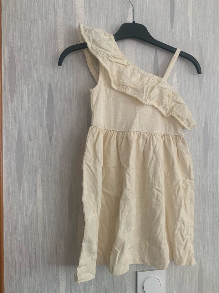 Robe - photo numéro 5