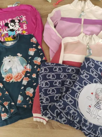 Lot vêtements fille