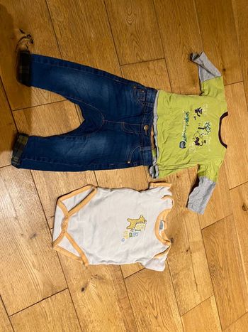 Lot 9 mois très bon eta