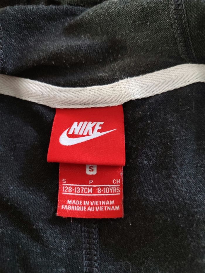 Veste Nike - photo numéro 2