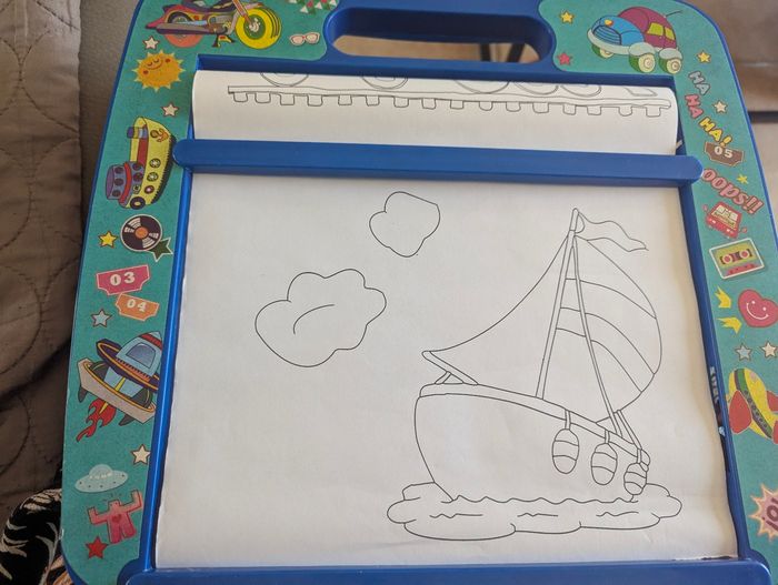 Table planche activités coloriage enfant