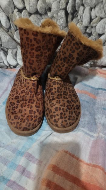 Bottines fourré léopard taille 36