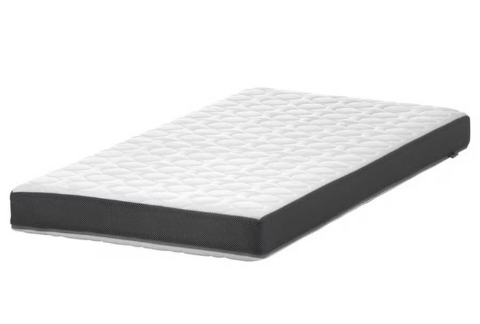 Lit bébé et matelas - photo numéro 4