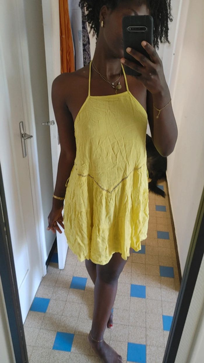 Mini robe estivale dos nu jaune poussin or - photo numéro 3
