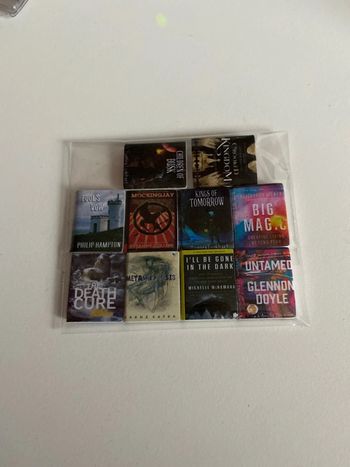 Lot de 10 livres miniatures pour maison de poupée