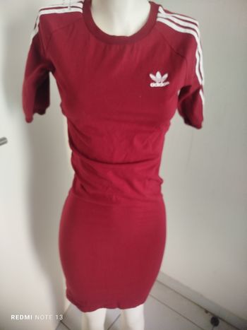 #kytie40femme. Robe manches courtes taille 40