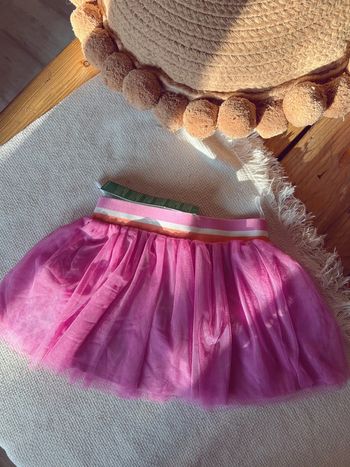 Jupe en tulle rose avec élastique zeeman neuve