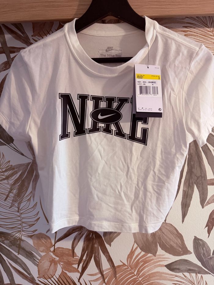 Croc top Nike taille S - photo numéro 1