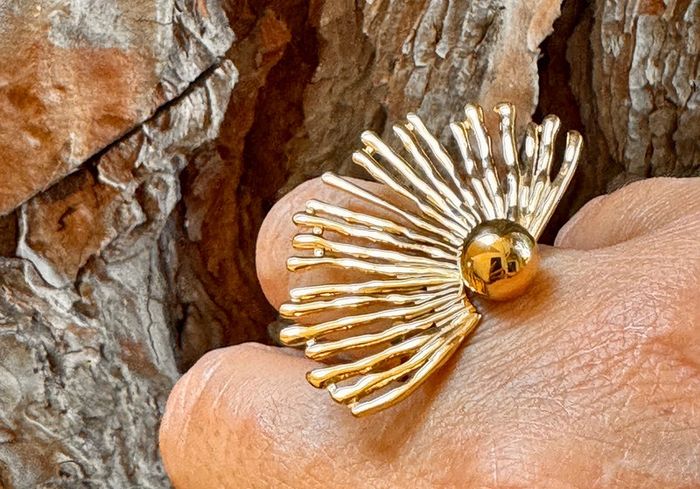 Grosse bague soleil tige boule acier inoxydable or réglable - photo numéro 8