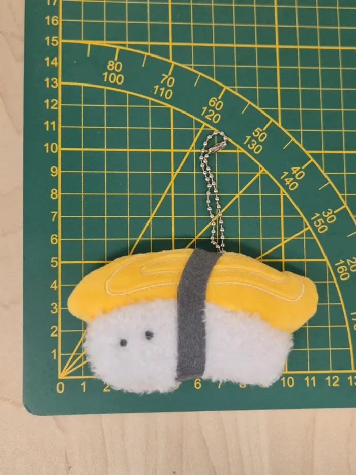 Mascotte Tsuburana hitomi no Osushi : Tamago - photo numéro 4