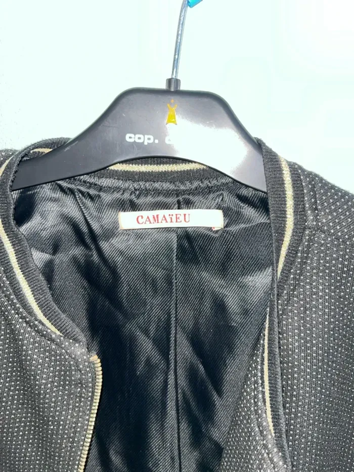 Veste - photo numéro 2