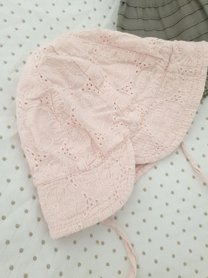 2 chapeaux bebe fille - photo numéro 2